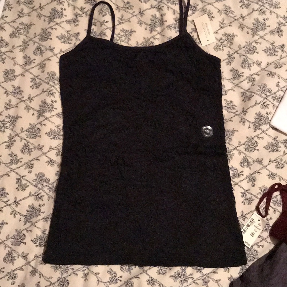 🖤Brand New Lace Front Cami 🖤